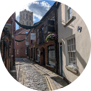cobbled street in Howden